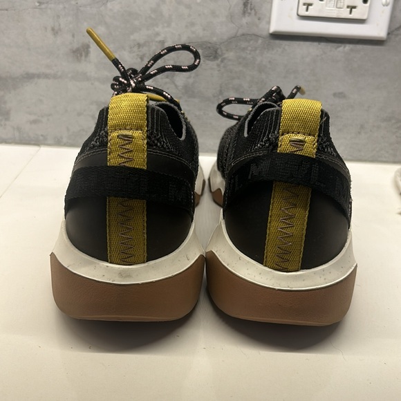 Madewell Knit Sneakers - Picture 6 of 8